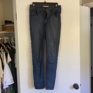 Levi high rise skinny 721